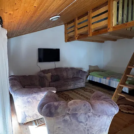 Semesterbostad Bojana *